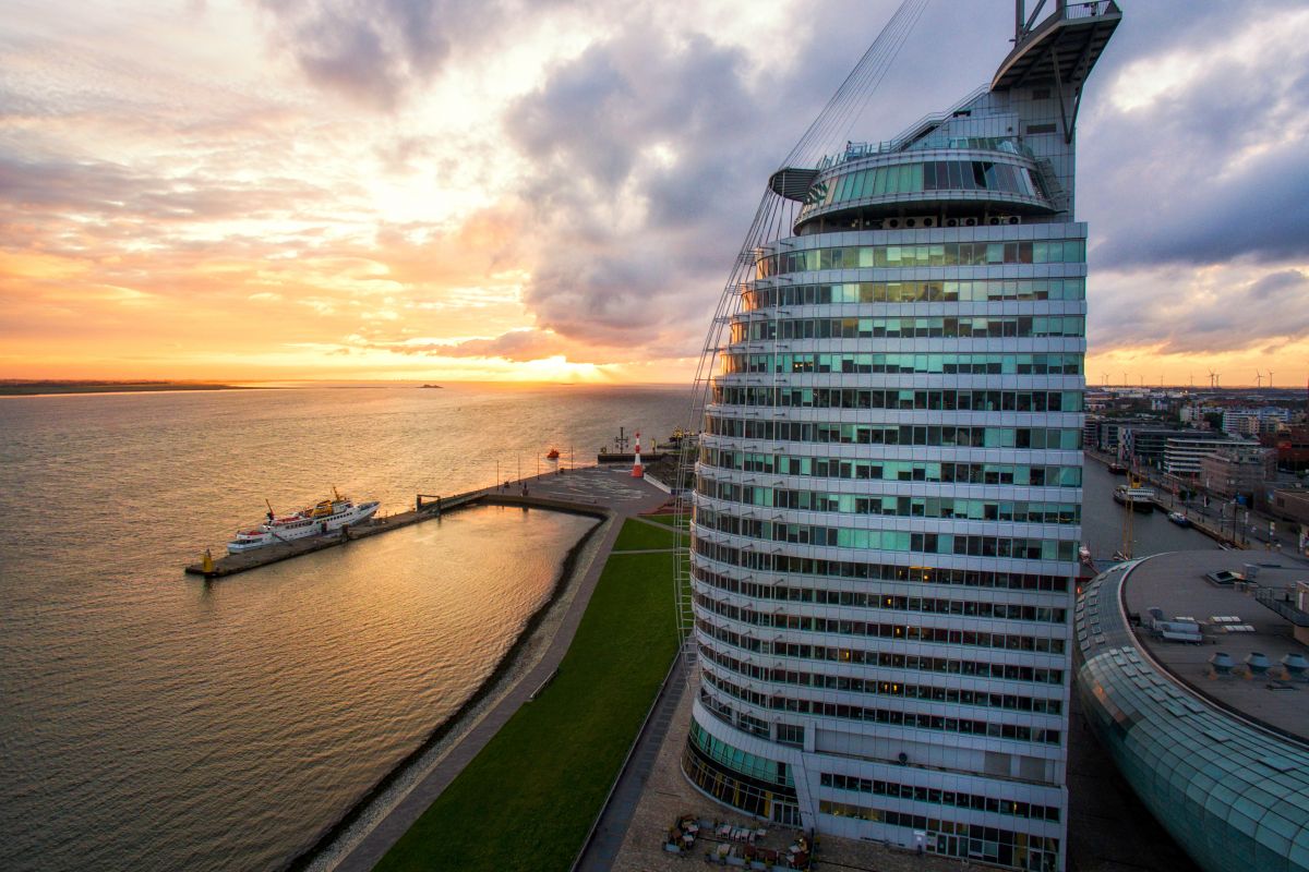 Atlantic Hotel Sail City